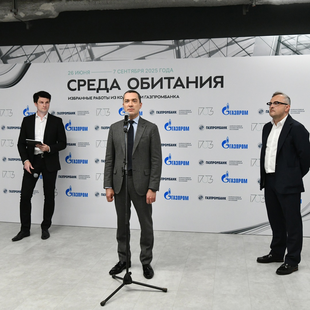 Побывать в Лахта Центре и погрузиться в современное искусство.