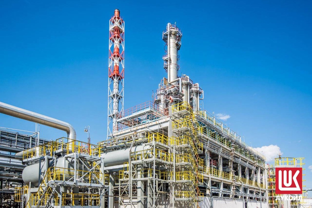 Прохладный бензин Способ увеличить производство топлива придумал инженер-технолог Пермского НПЗ Юрий Чеботков.