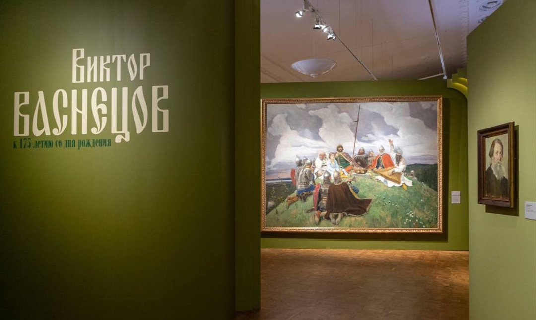 Абсолютный рекорд Выставка Виктора Васнецова, организованная при поддержке ЛУКОЙЛа, — самая массовая за столетнюю историю корпуса Бенуа Русского музея.