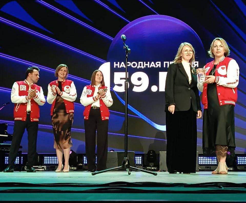 Народное признание Литературный проект ЛУКОЙЛа «Бутылочка нефти» — лауреат народной премии в номинации «За культурно-просветительский вклад».