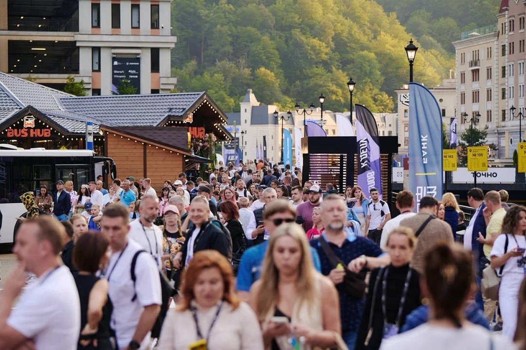 На форуме недвижимости «Движение» состоялась церемония награждения Минстроя России