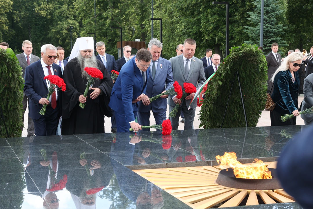 Председатель Совета Федерации Федерального Собрания Российской Федерации Валентина Матиенко и Председатель Совета Республики Национального собрания Республики…