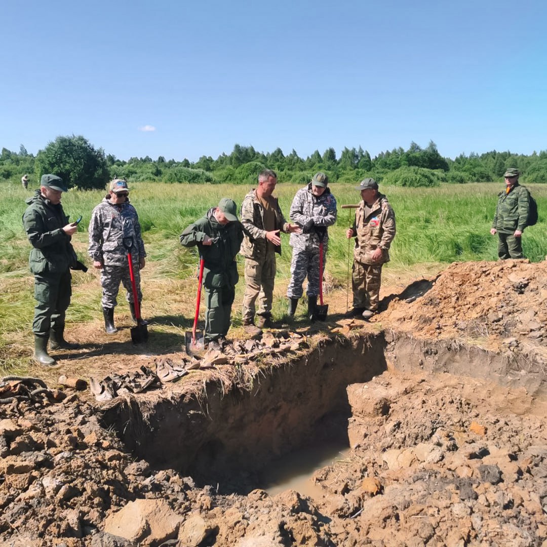 Подо Ржевом, где каждый клочок земли хранит следы Великой Отечественной войны, до сих пор покоятся бойцы, так и не вернувшиеся домой. Найти и опознать их…