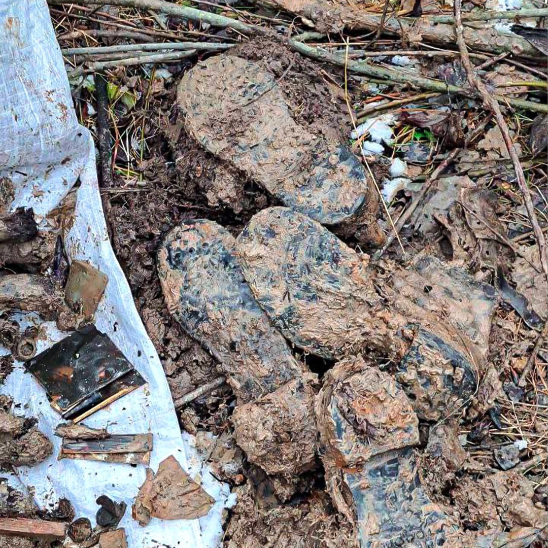 Подо Ржевом, где каждый клочок земли хранит следы Великой Отечественной войны, до сих пор покоятся бойцы, так и не вернувшиеся домой. Найти и опознать их…