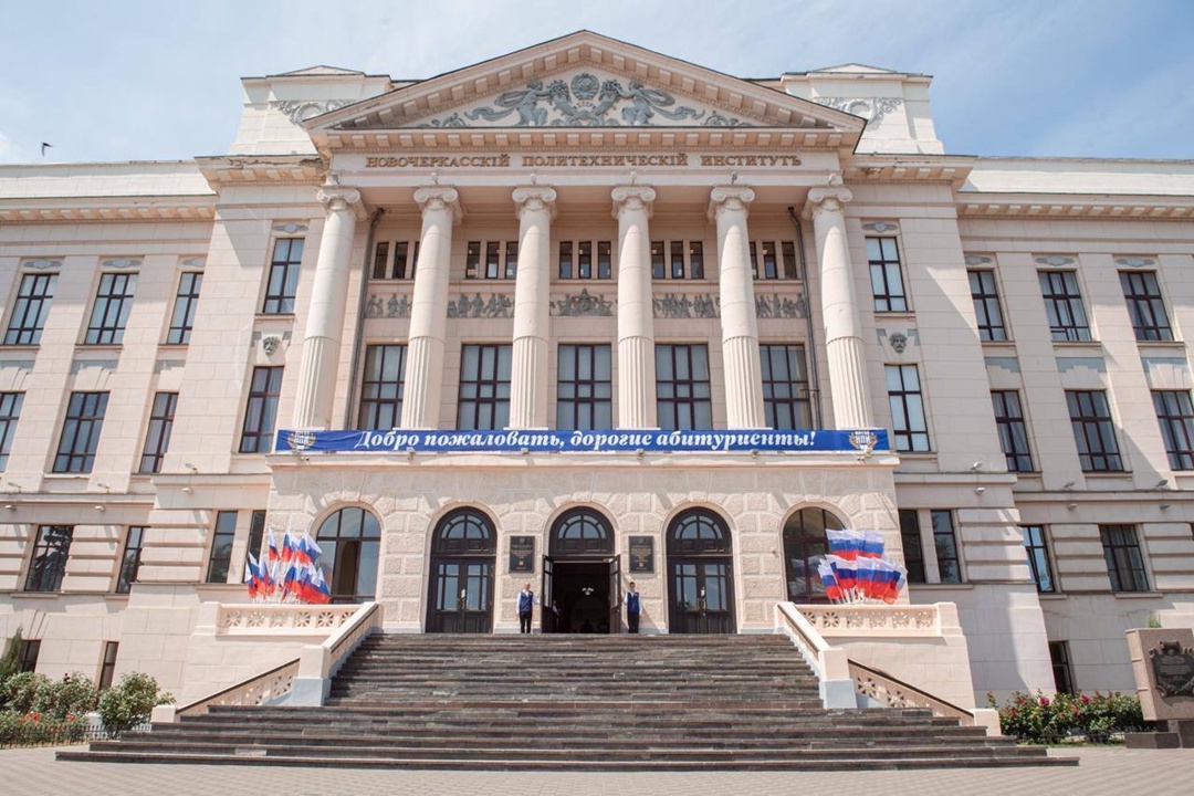 Технологическое лидерство в регионах: новочеркасский вуз создает уникальные комплексы для производства черного крыла российской авиации
