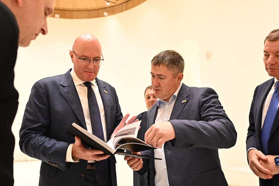 Дмитрий Чернышенко провел рабочую встречу с губернатором Пермского края Дмитрием Махониным