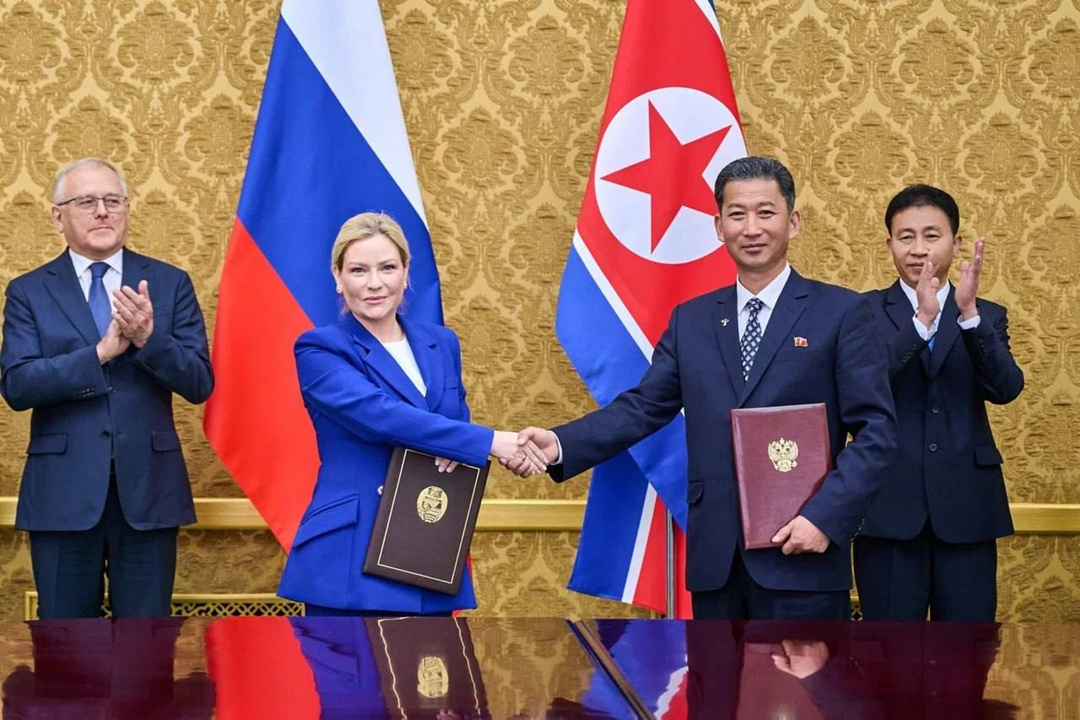 Министр культуры Ольга Любимова обсудила с министром культуры КНДР российско-корейское сотрудничество