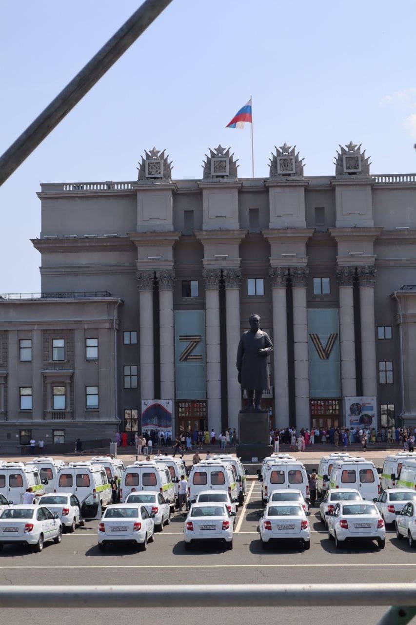 106 автомобилей неотложной помощи поступили в медучреждения Самарской области