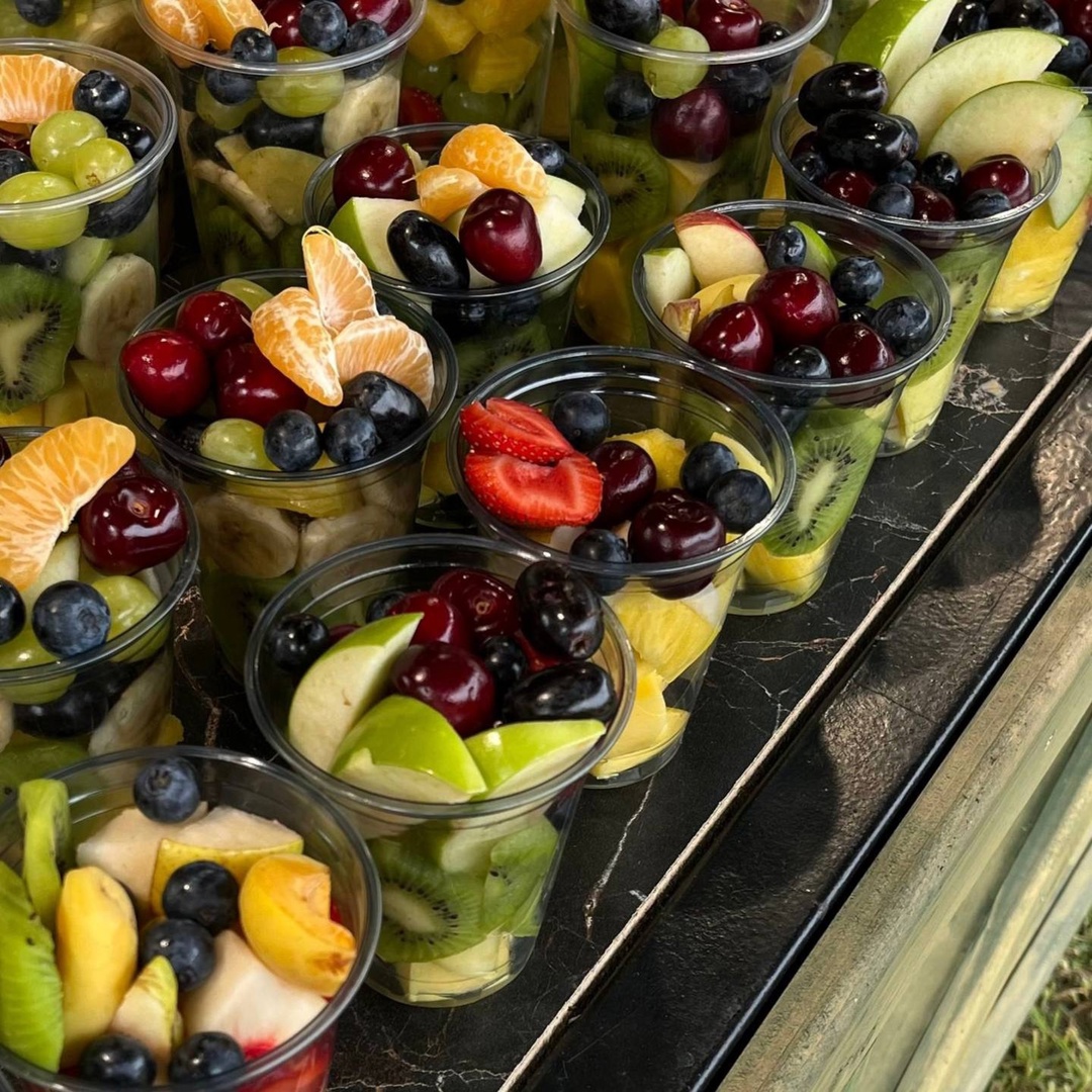 Фестиваль «Виноград» в Пскове Эногастрономический фестиваль «Виноград» объединяет лучшие традиции и новые тренды отечественного виноделия.