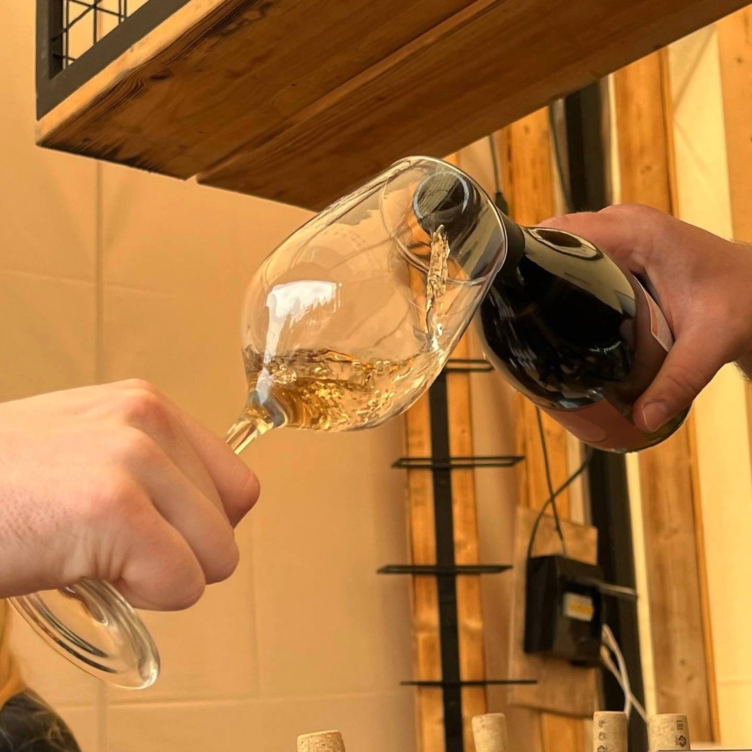 Фестиваль «Виноград» в Пскове Эногастрономический фестиваль «Виноград» объединяет лучшие традиции и новые тренды отечественного виноделия.