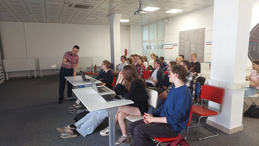 В Омске завершилась первая неделя интенсива по Авроре на базе ОмГТУ при поддержке Образовательной среды Аврора