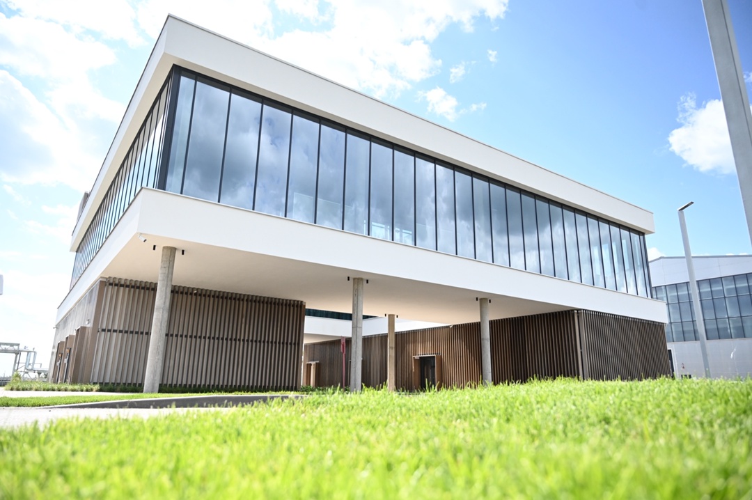 Экосистема устойчивого развития Проект «Татнефти» автономного экопоселения Актюба вошёл в число лучших международного климатического конкурса «Зеленая…