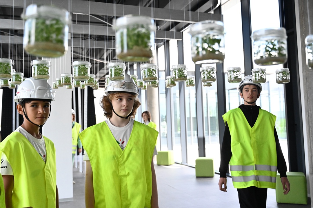 Экосистема устойчивого развития Проект «Татнефти» автономного экопоселения Актюба вошёл в число лучших международного климатического конкурса «Зеленая…