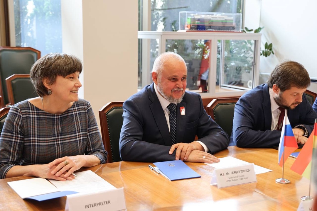 Сергей Цивилев провёл встречу с Министром финансов Ганы Кассиэлем Ато Форсоном