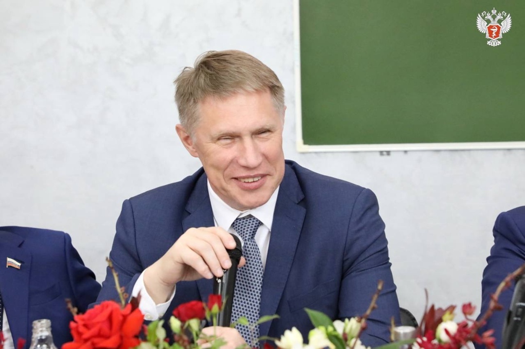 Михаил Мурашко: Врач — это не просто специалист с набором знаний, но и философ с глубоким пониманием жизни