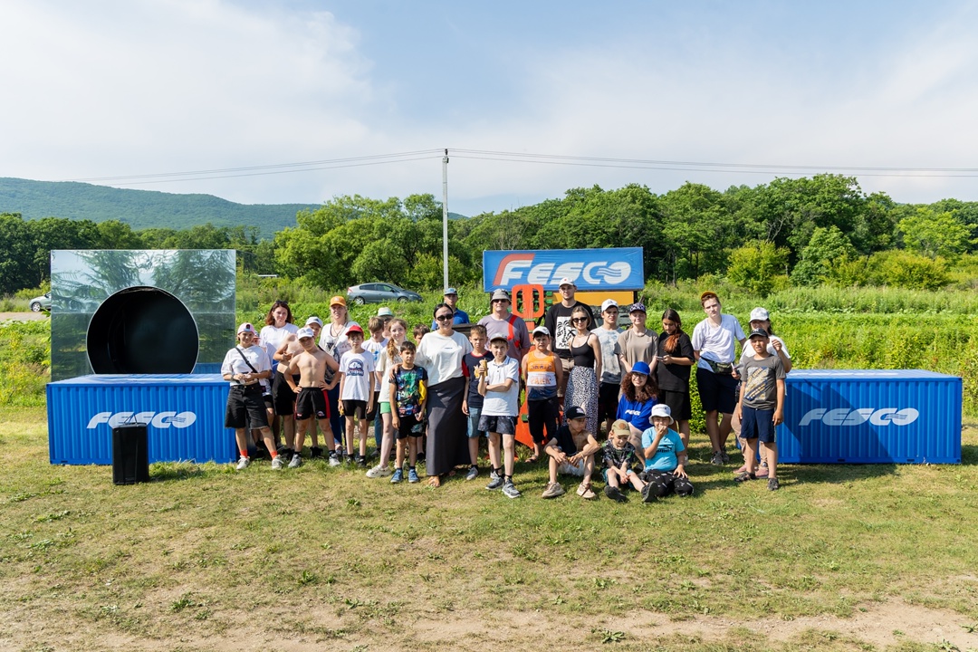 Можно ли не улыбнуться, когда видишь радость детей? Мы не можем.