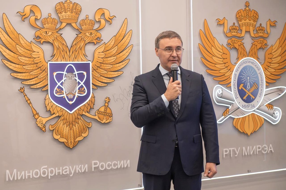 Валерий Фальков открыл научно-образовательный центр «Искусственный интеллект» в РТУ МИРЭА