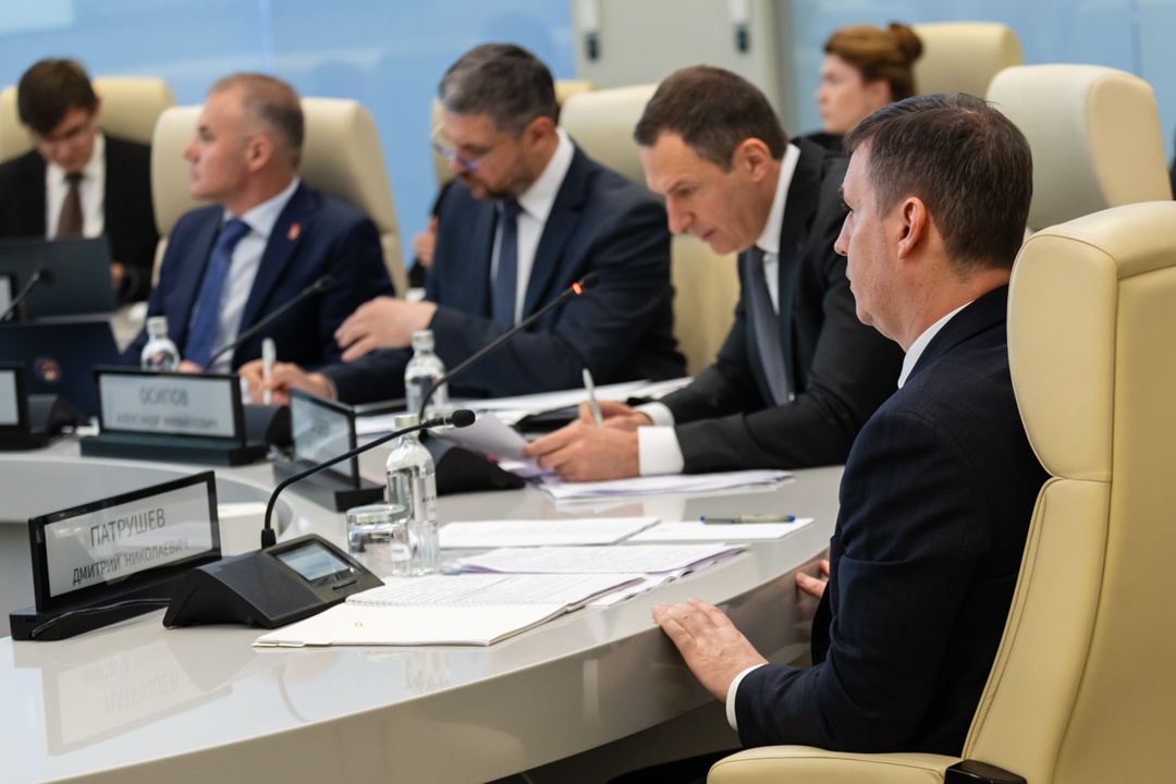 Дмитрий Патрушев: Введено шесть объектов по обработке твердых коммунальных отходов общей мощностью полмиллиона тонн