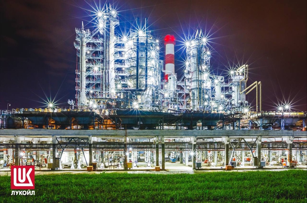 Пермский и Нижегородский заводы ЛУКОЙЛа — в числе лидеров ЭКГ-рейтинга* Приволжского федерального округа.