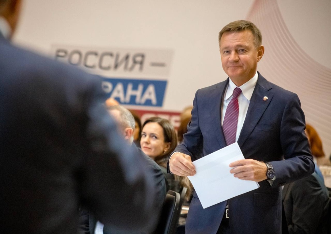 Глава Минтранса Роман Старовойт принял участие в пленарном заседании стратегической сессии «Производительность труда. От стратегии к действиям»