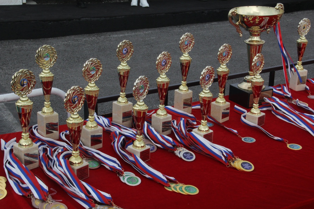 Кто затащит Спартакиаду? Ставки сделаны — мяч в игре!