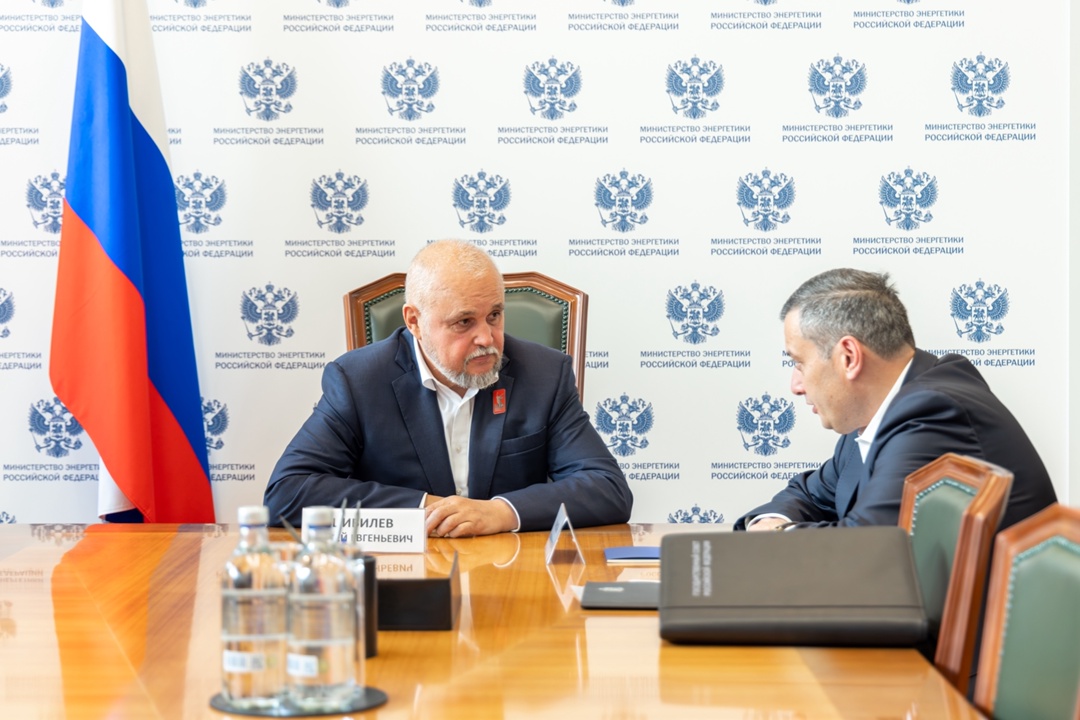 Сергей Цивилев и Александр Хинштейн обсудили восстановление энергетической инфраструктуры Курской области
