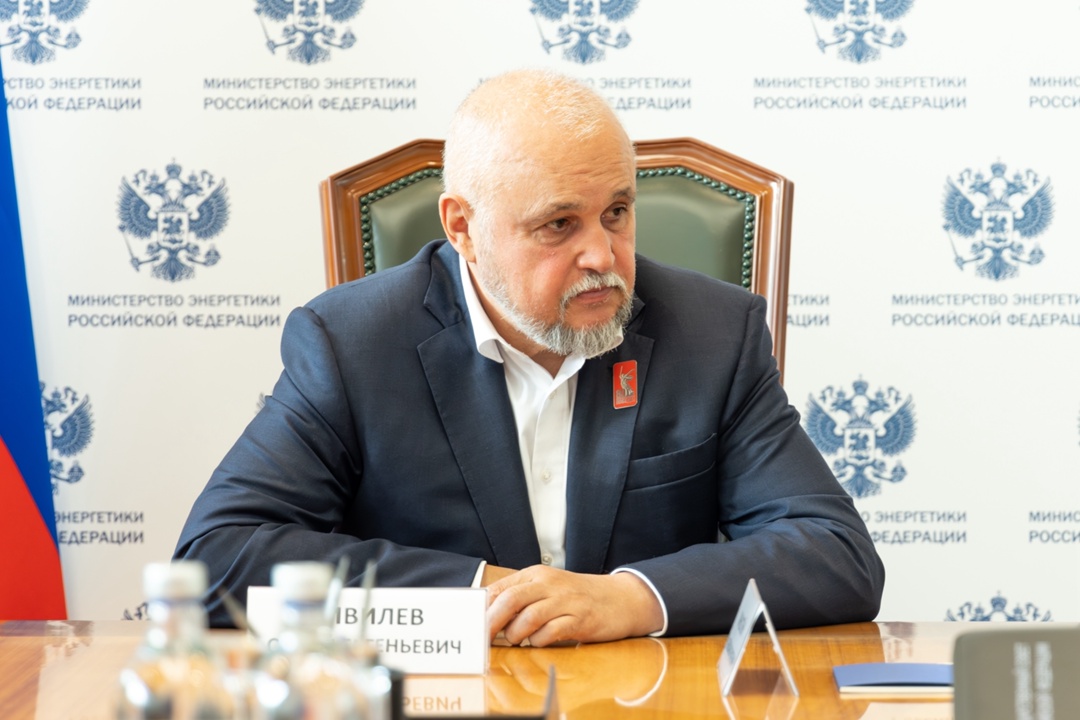 Сергей Цивилев и Александр Хинштейн обсудили восстановление энергетической инфраструктуры Курской области