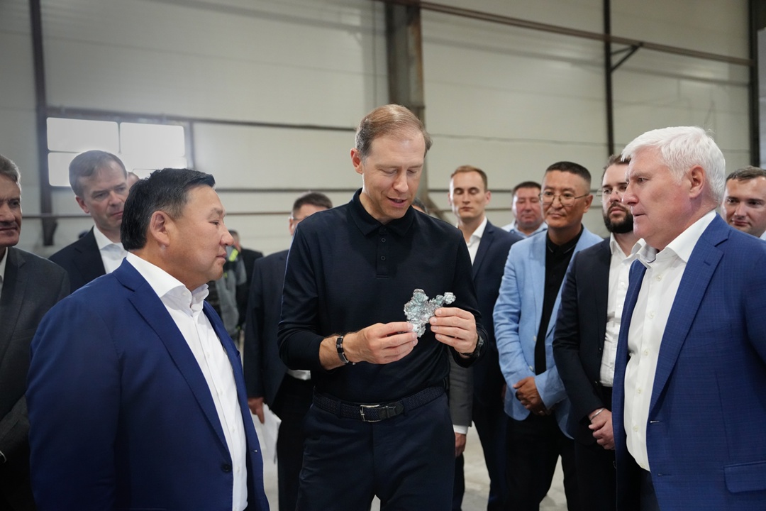 Денис Мантуров оценил перспективы добычи лития в Республике Тыва