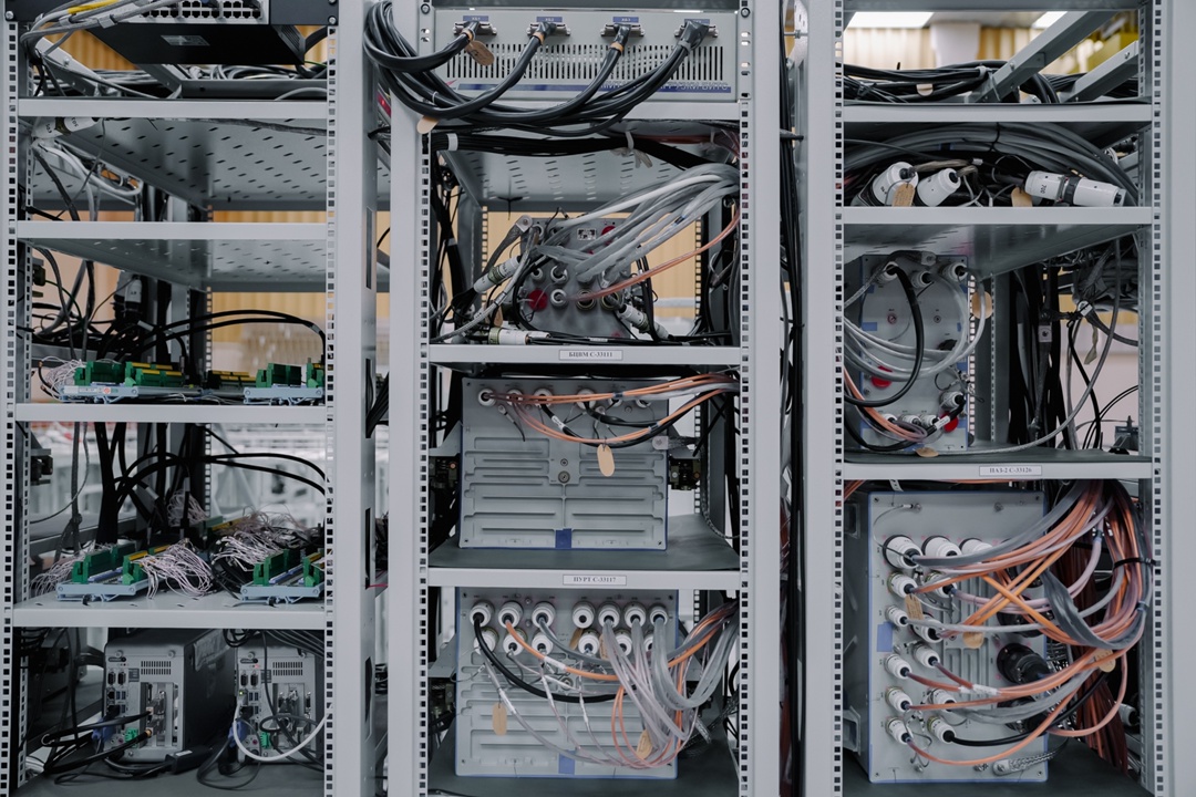 Денис Мантуров оценил готовность системы управления ракеты «Союз-5»