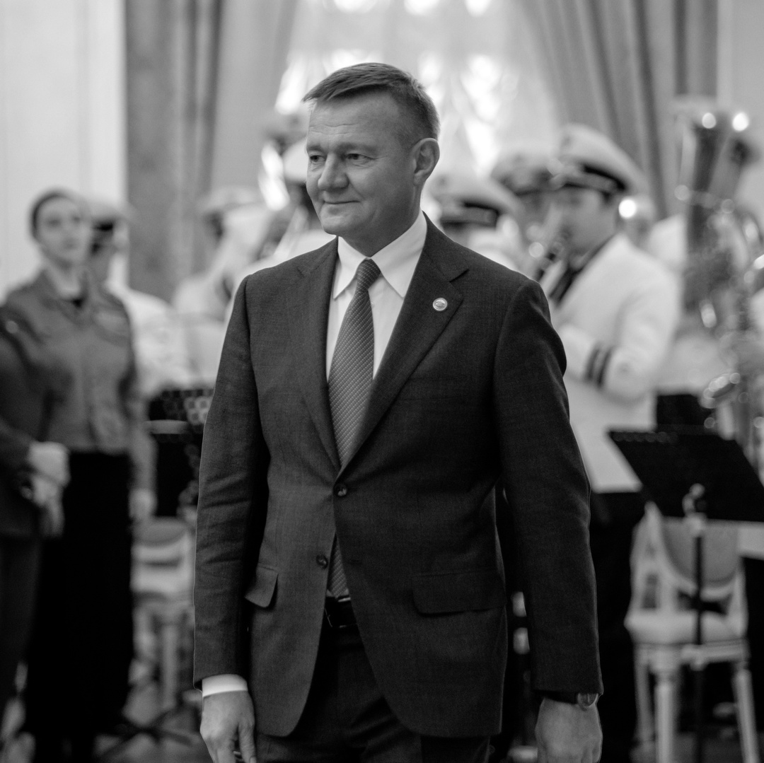 Команда Минтранса России выражает искренние соболезнования родным и близким Романа Владимировича Старовойта