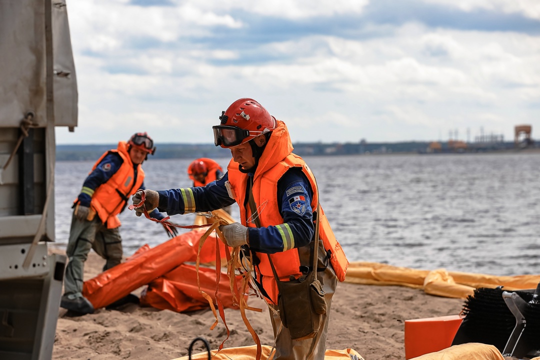 #Учения Западно-Уральское управление Ростехнадзора в составе комиссии проверило готовность филиала ПАО «РусГидро» - «Воткинская ГЭС» к действиям по локализации…