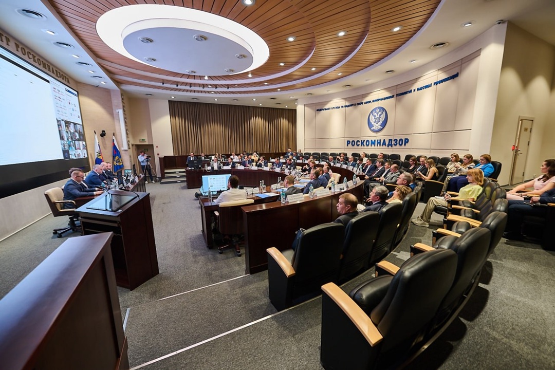 Роскомнадзор заблокировал больше 44 тыс. мошеннических сайтов в прошлом году