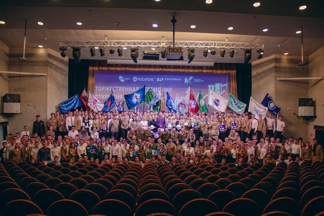 Более 250 участников студенческих отрядов приступили к работе на Ленинградской АЭС