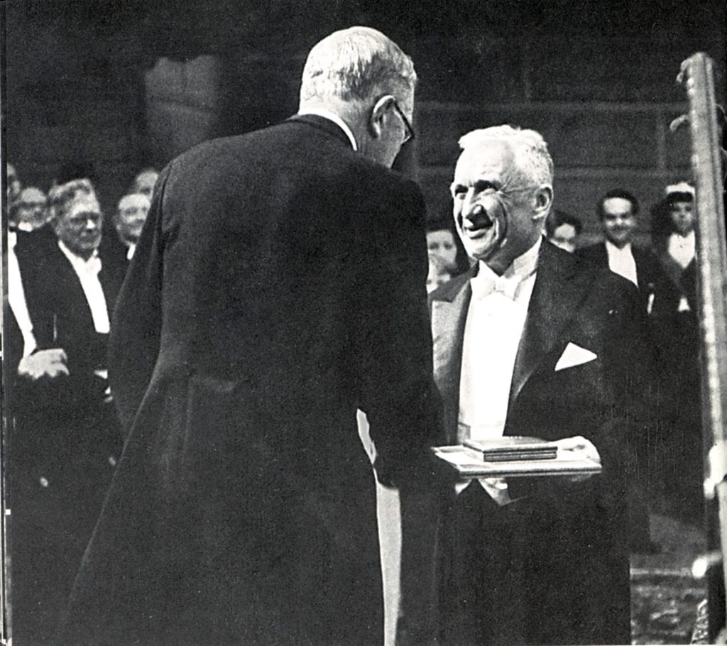 Игорь Евгеньевич Тамм родился 8 июля 1895 года во Владивостоке, где его отец работал инженером на строительстве Транссибирской магистрали. Однако вскоре семья…