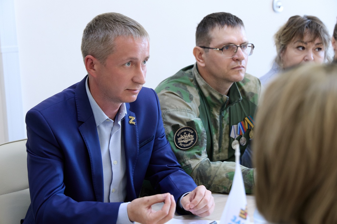 В рамках проекта «Социальный маршрут. Мобильный сенатор» парламентарии ознакомилась с работой социальных учреждений во Владимире