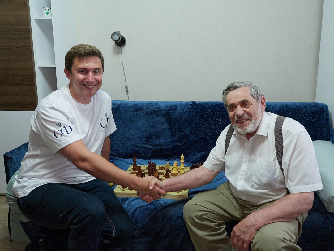 В рамках проекта «Социальный маршрут. Мобильный сенатор» парламентарии ознакомилась с работой социальных учреждений во Владимире