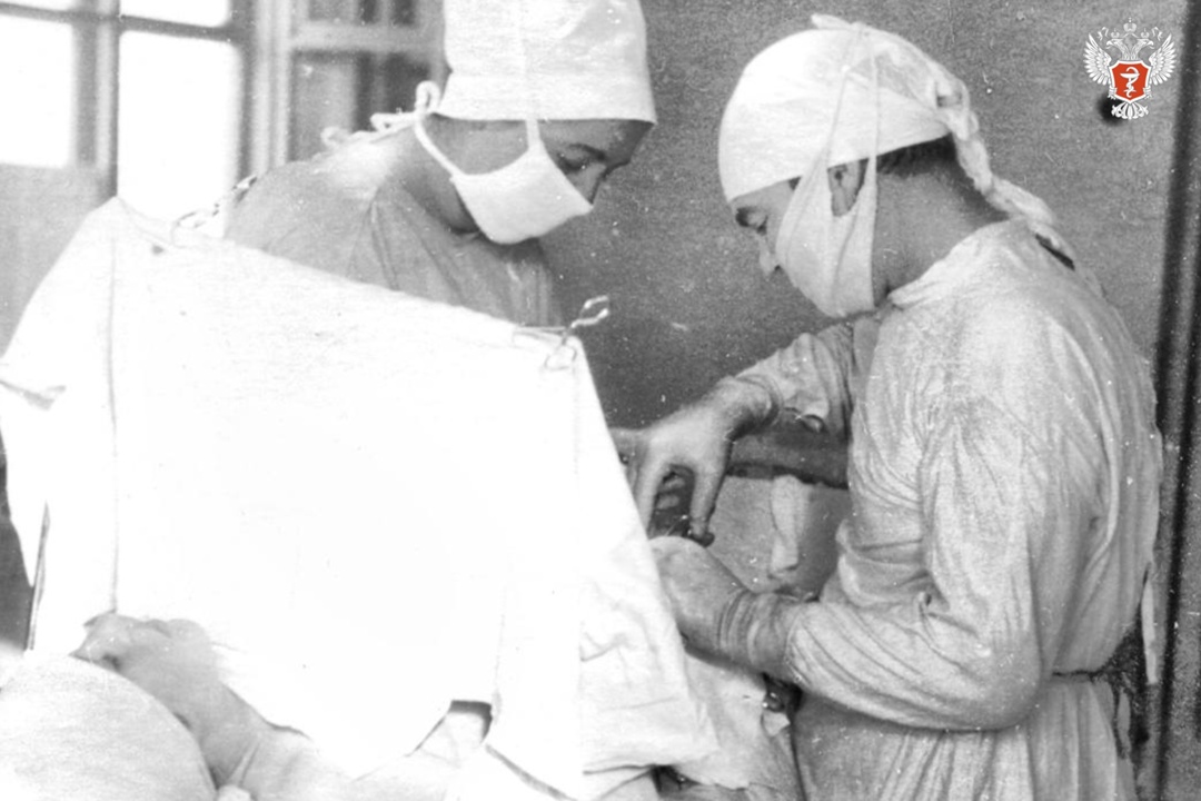 Четыре поколения медиков на службе здоровья: врачебная династия Сафоновых-Шиповских