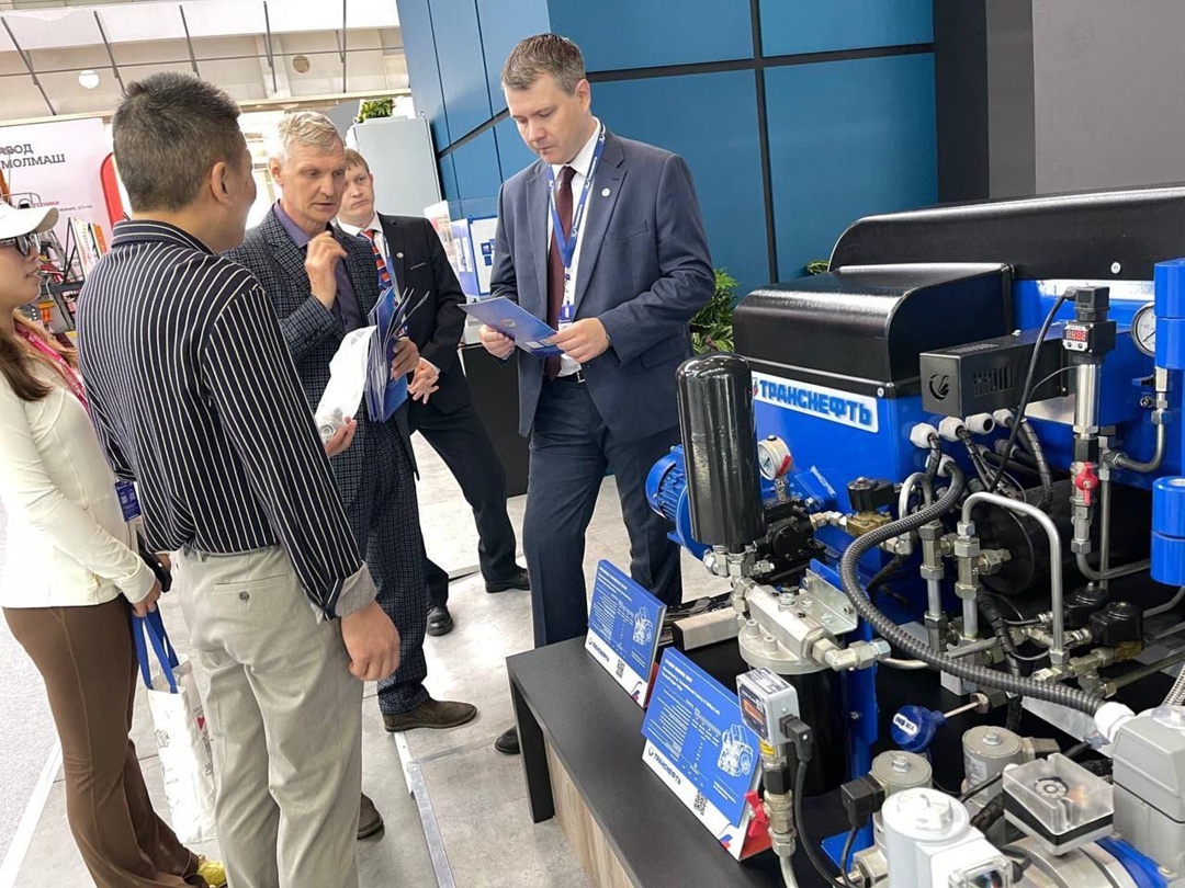 «Транснефть – Верхняя Волга» представило собственную продукцию на выставке «Иннопром» в Екатеринбурге