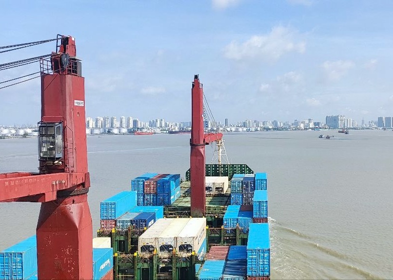 Летом на судах FESCO всегда много талантливых практикантов, которые знают толк и в морском деле, и в морских видах!