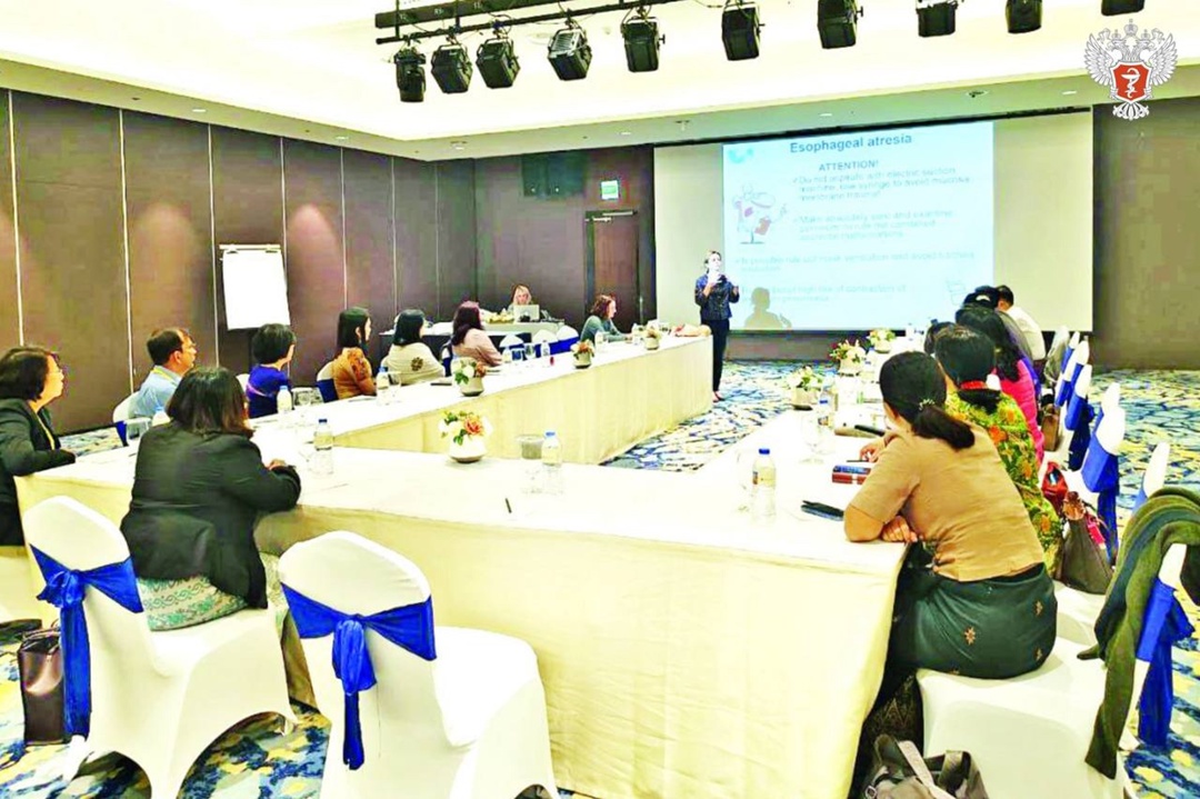 Специалисты федерального центра Минздрава России проводят семинары по вопросам снижения материнской и младенческой смертности в Мьянме