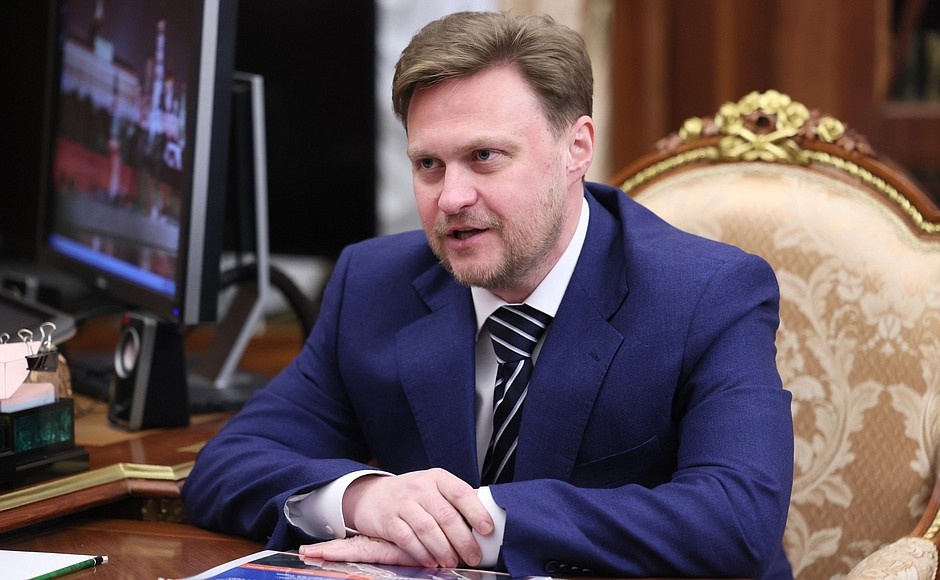 Владимир Путин провёл рабочую встречу с председателем правления – генеральным директором ПАО «РусГидро».