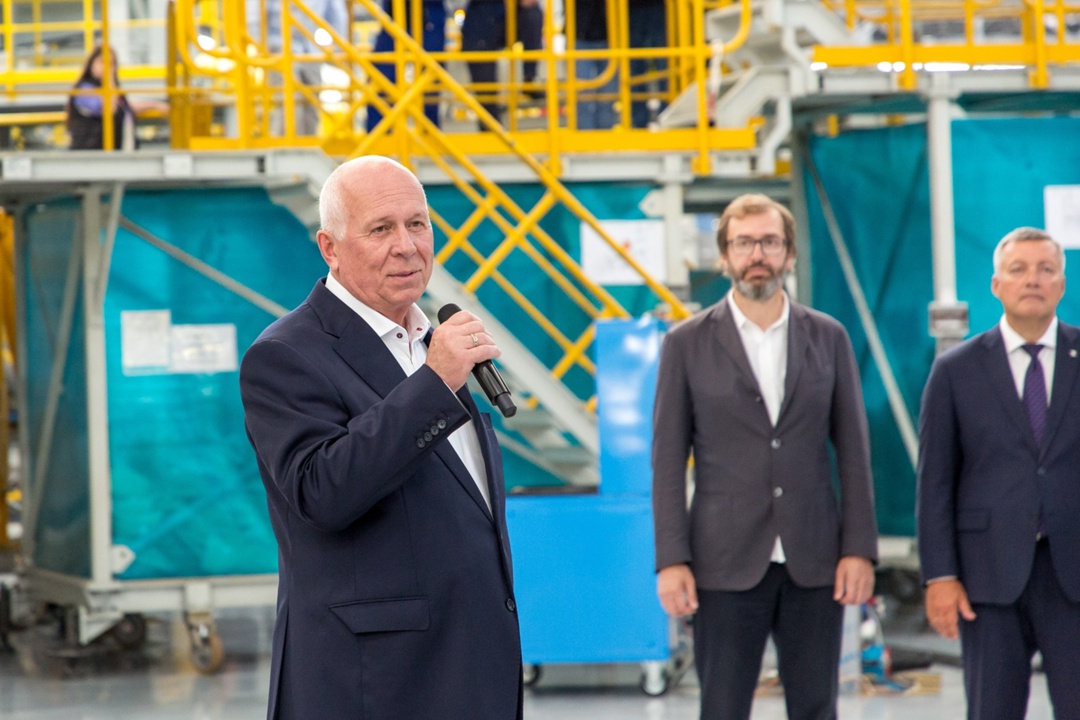 Сергей Чемезов посетил Иркутский авиационный завод