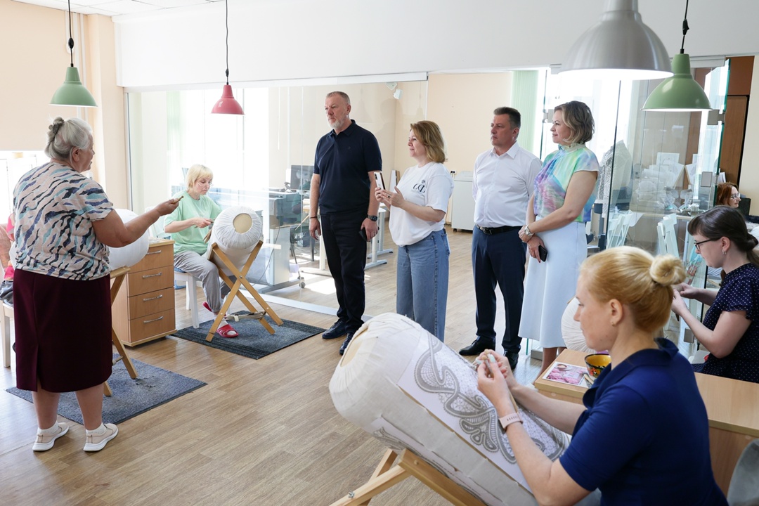 Проект «Социальный маршрут. Мобильный сенатор» завершился в Вологодской области