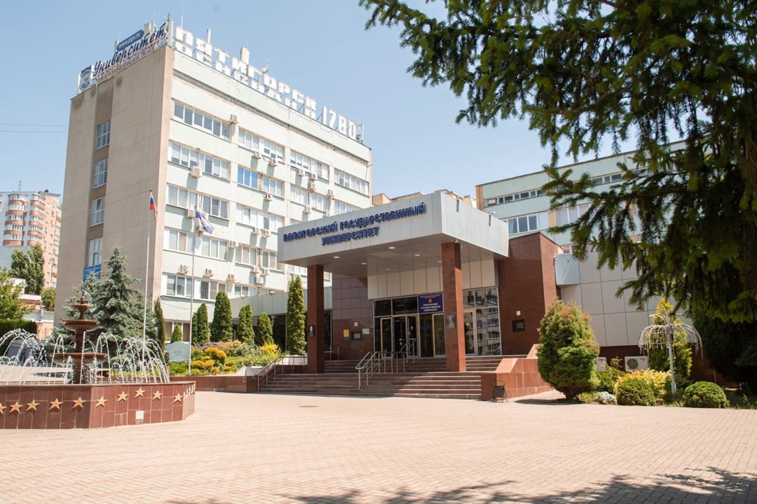 Главе Минобрнауки Валерию Фалькову на Ставрополье представили лучшие практики межкультурной подготовки кадров и продвижения русского языка за рубежом.