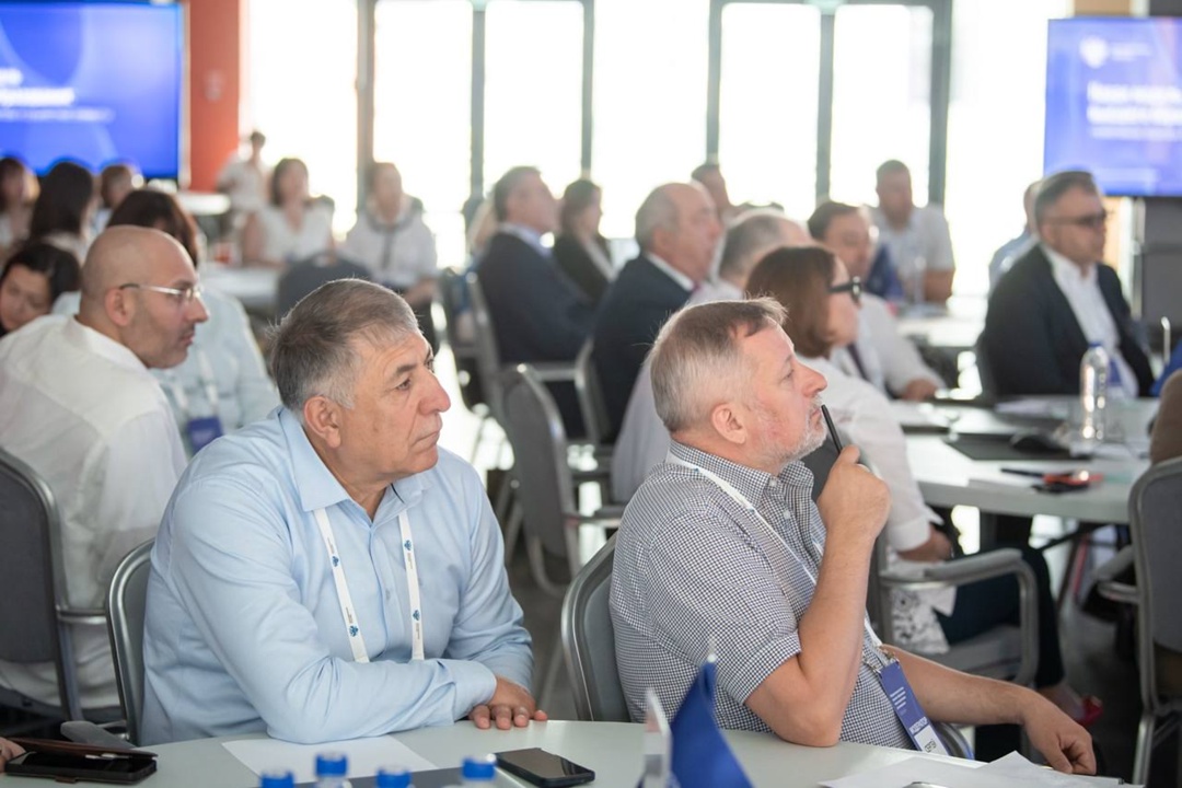 Главе Минобрнауки Валерию Фалькову на Ставрополье представили лучшие практики межкультурной подготовки кадров и продвижения русского языка за рубежом.