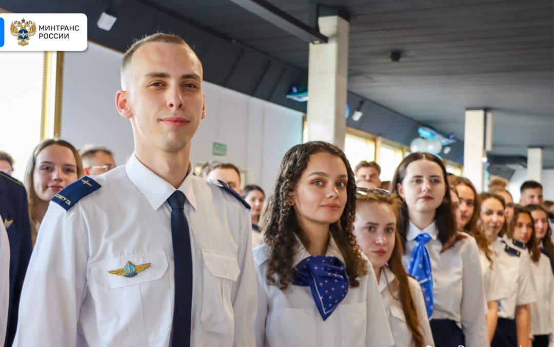 Сегодня особенный день для выпускников Санкт-Петербургского государственного университета гражданской авиации!