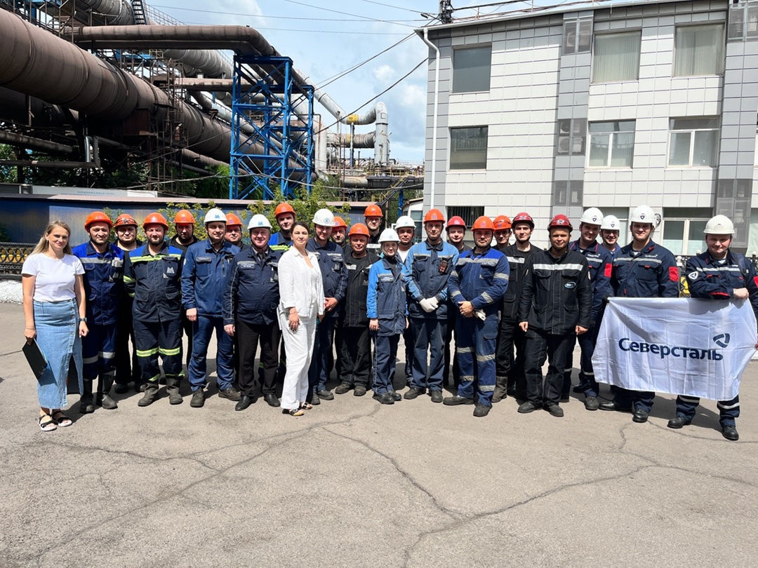 Пока одни пишут комментарии, другие ставят заглушки с рекордом