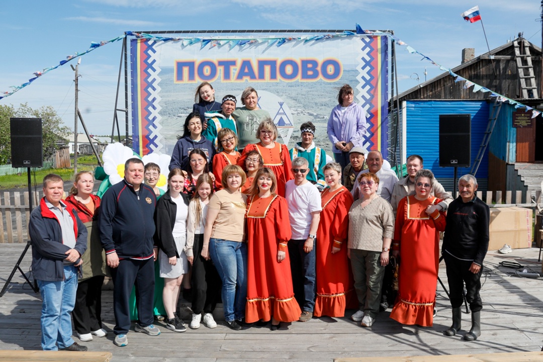 Как сделать будни ярче? Полюбоваться фотографиями с Дня рыбака в поселках Левинские Пески и Потапово.