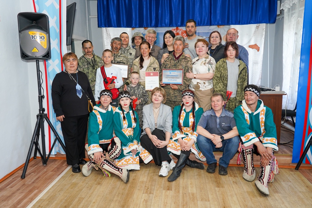 Как сделать будни ярче? Полюбоваться фотографиями с Дня рыбака в поселках Левинские Пески и Потапово.