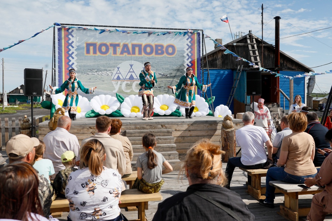 Как сделать будни ярче? Полюбоваться фотографиями с Дня рыбака в поселках Левинские Пески и Потапово.